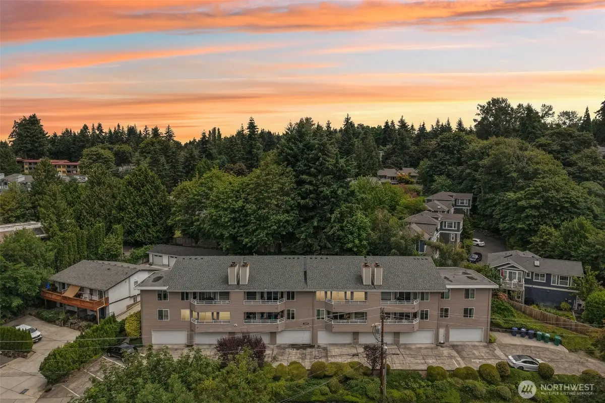 11430 99th Place Ne #7, Kirkland, WA 98033 - #1