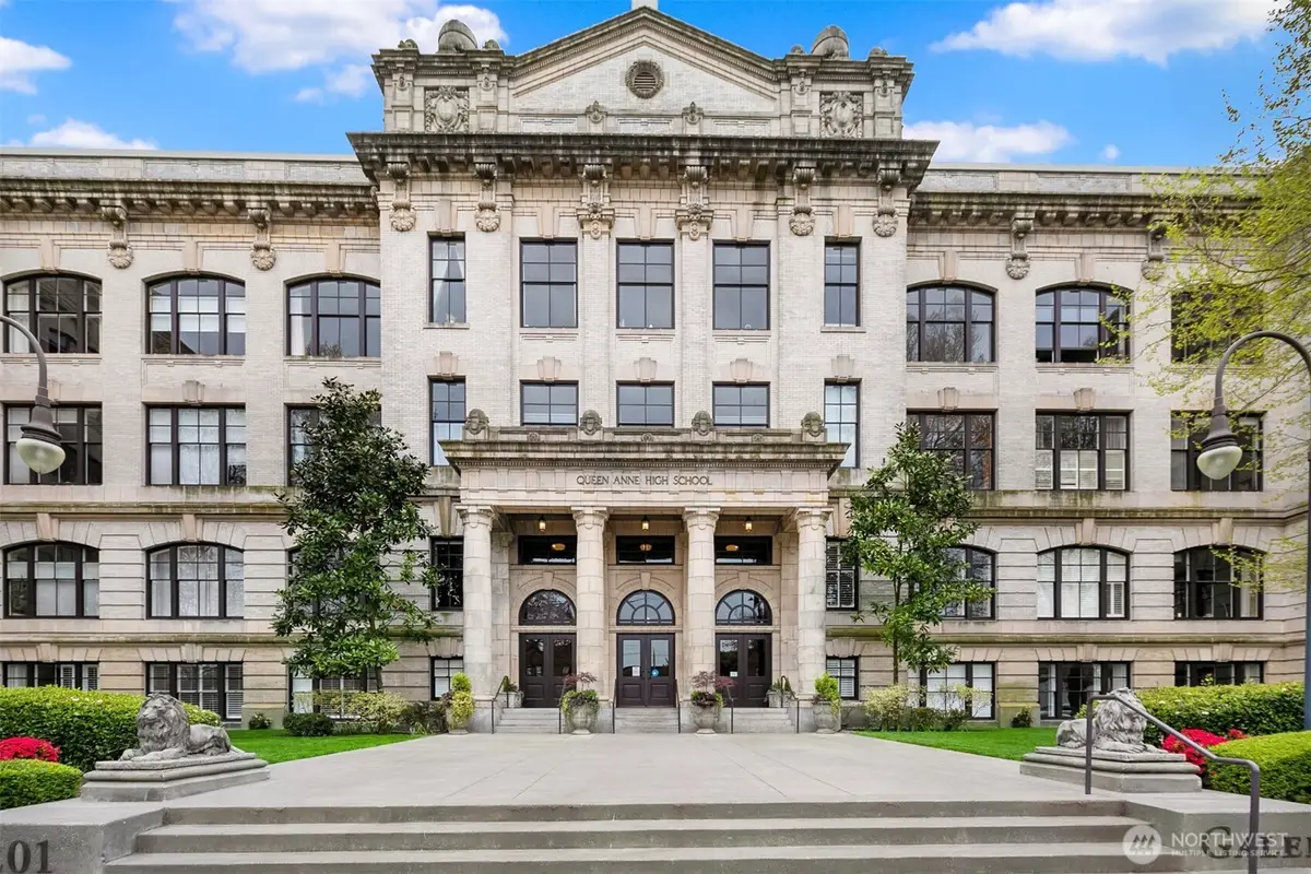 201 Galer Street #301, Seattle, WA 98109 - #1