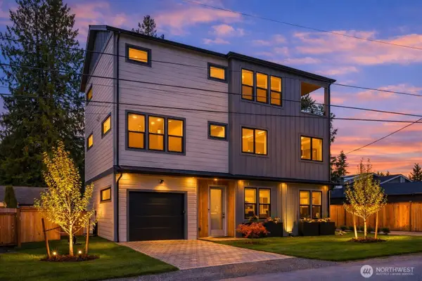 215 NE 123rd Street, Seattle, WA 98125