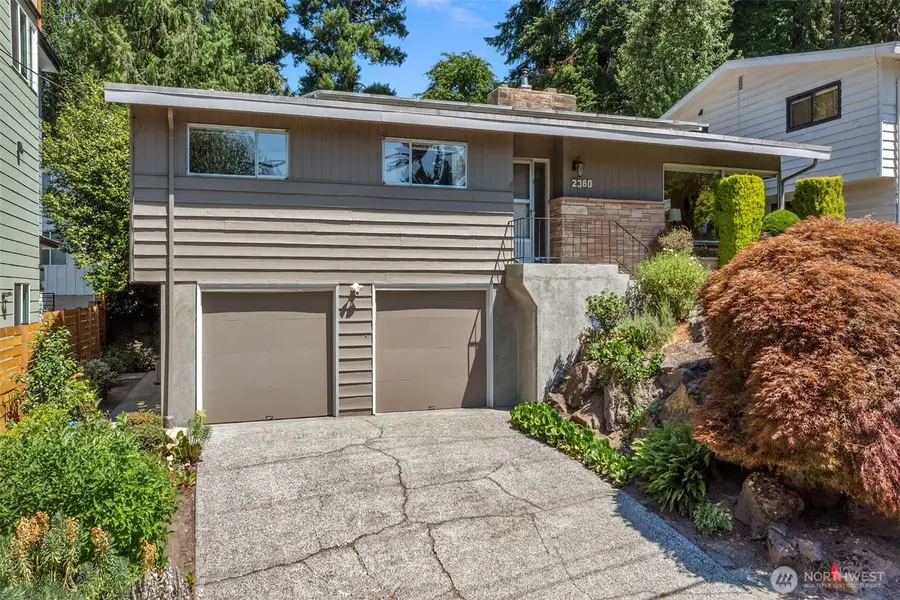 2360 NE 90th Street, Seattle, WA 98115 - #2