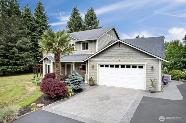 47 Sun Crest Lane, Cathlamet, WA 98612