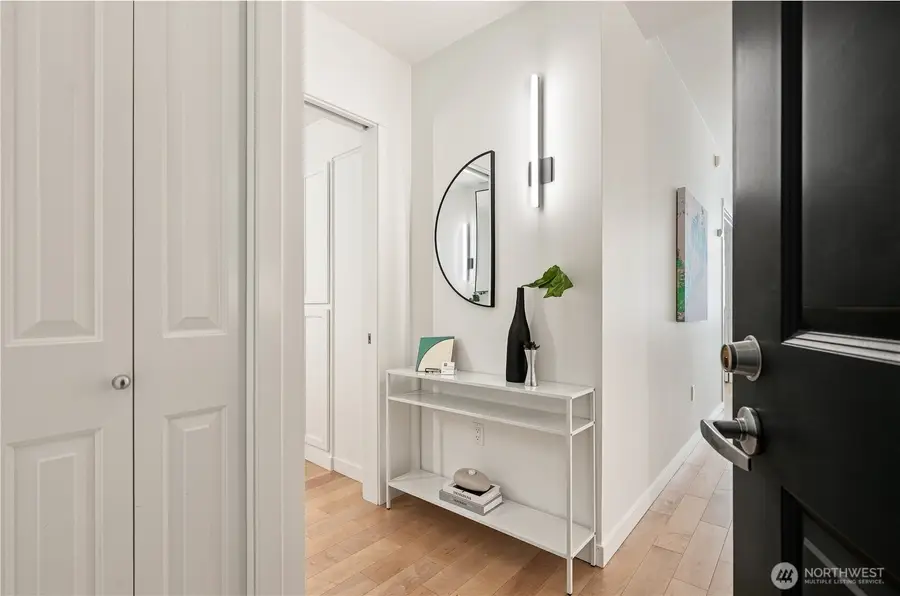 2607 Western Avenue #302, Seattle, WA 98121 - #3