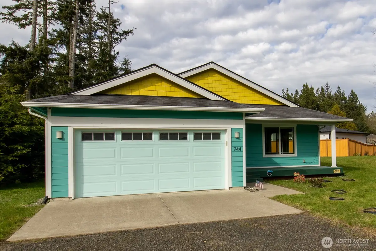 744 SE Evergreen Avenue, Ocean Shores, WA 98502 - #1