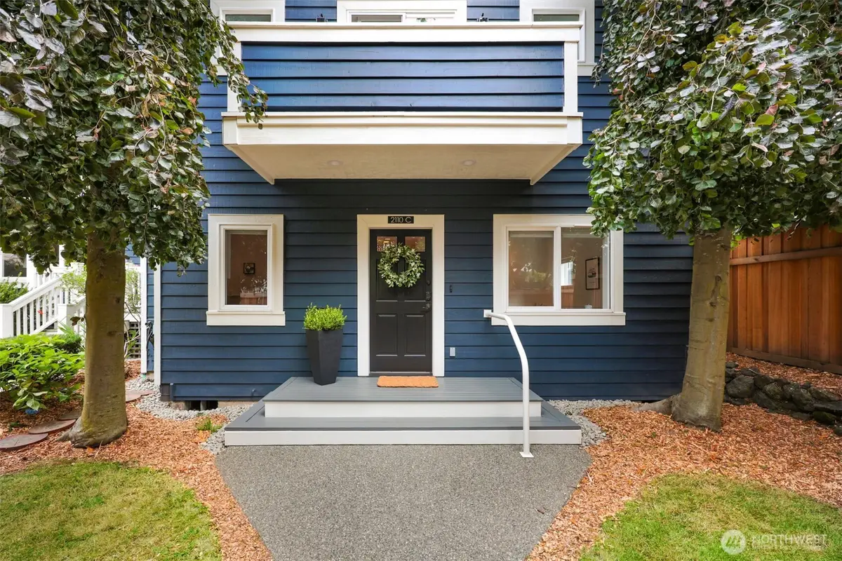 2110 California Avenue Sw, Seattle, WA 98116 - #1