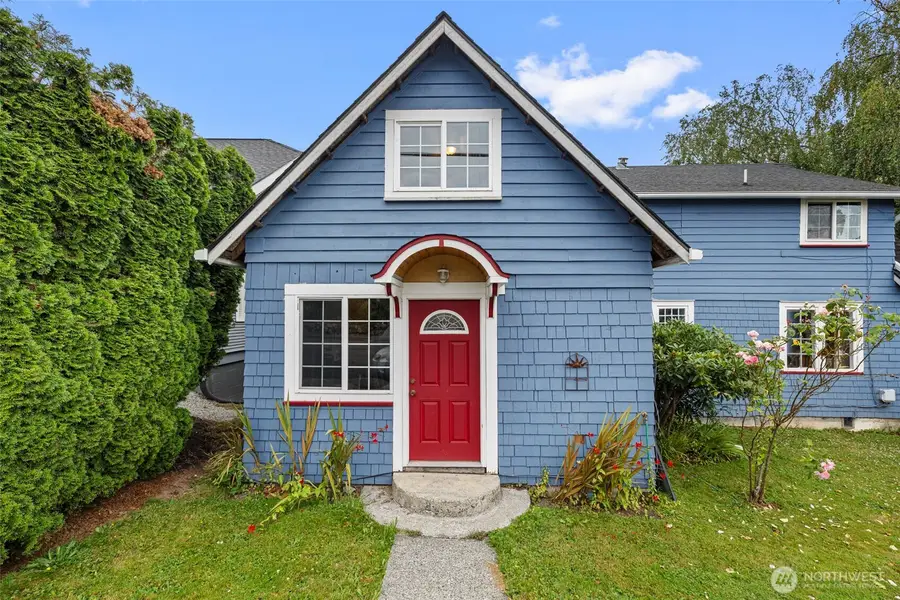 420 Warren Street, Mount Vernon, WA 98273 - #3