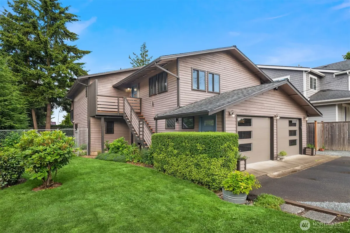 15417 21st Avenue Sw, Burien, WA 98166 - #1
