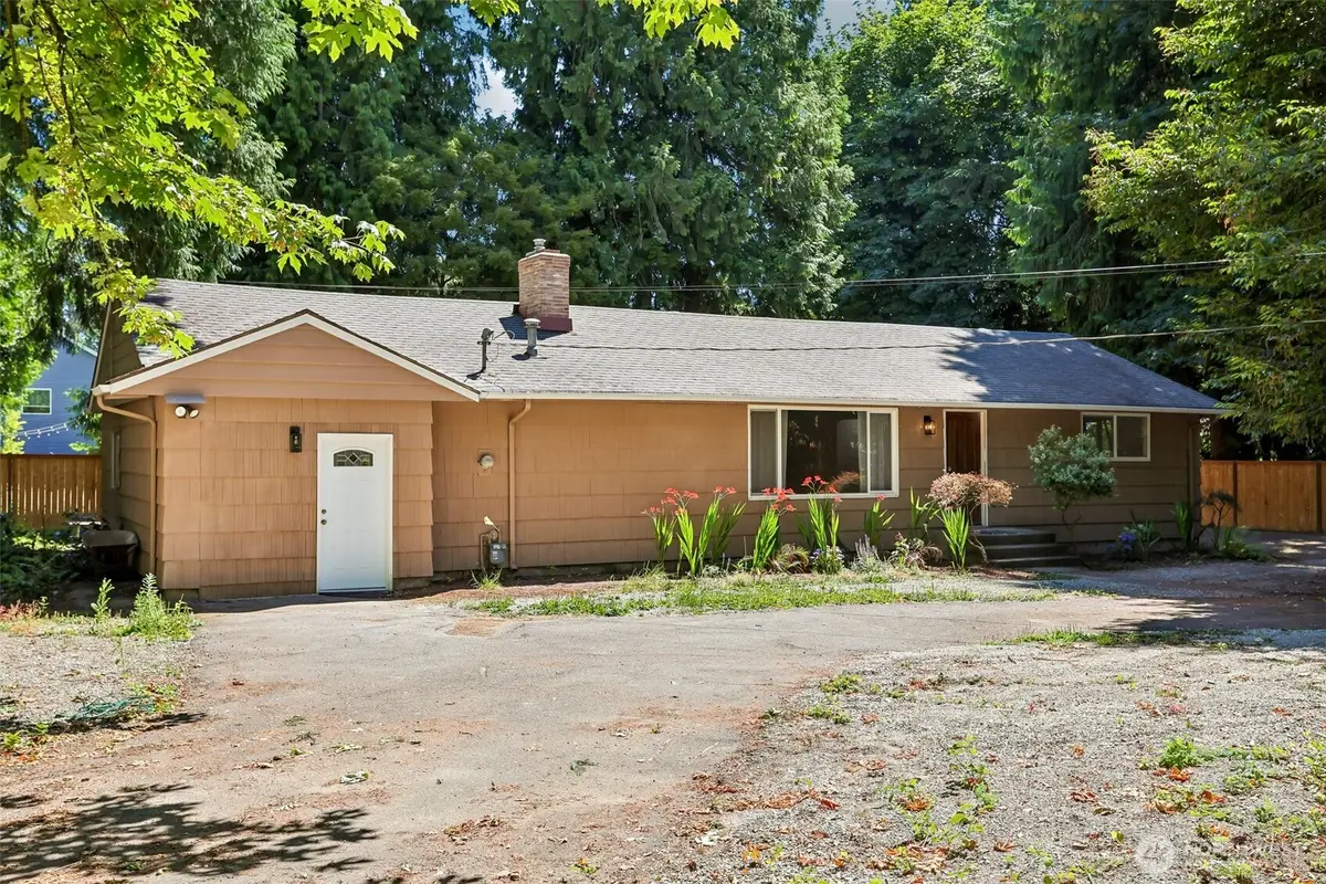 16220 Ambaum Boulevard S, Burien, WA 98148 - #1