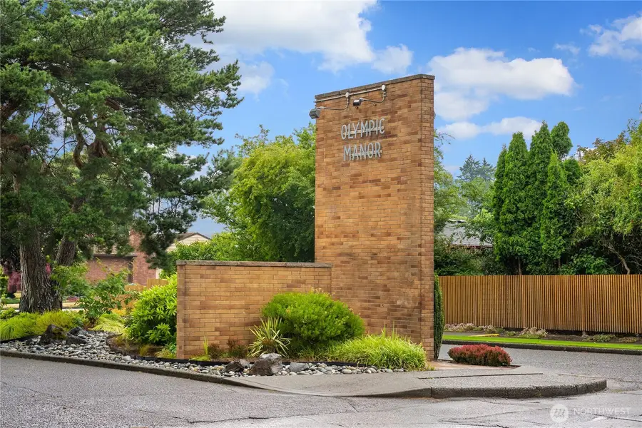8505 21st Avenue Nw, Seattle, WA 98117 - #2