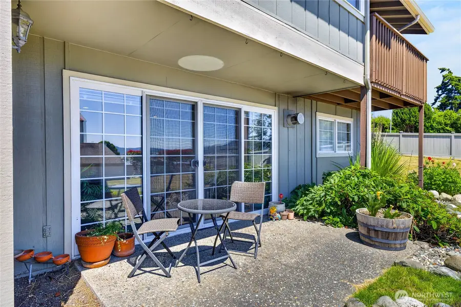 1710 Skyline Way #101, Anacortes, WA 98221 - #2