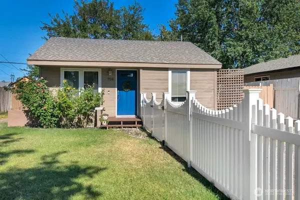 708 Sanford Avenue, Richland, WA 99352