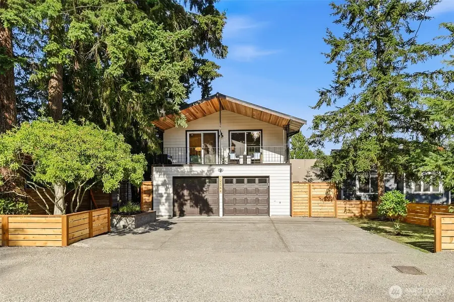 12544 25th Avenue Ne, Seattle, WA 98125 - #2