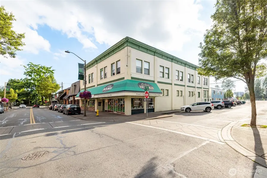 701 S 1st Street, Mount Vernon, WA 98273 - #2