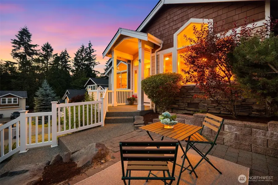 1756 Monroe Avenue Ne, Renton, WA 98056 - #3