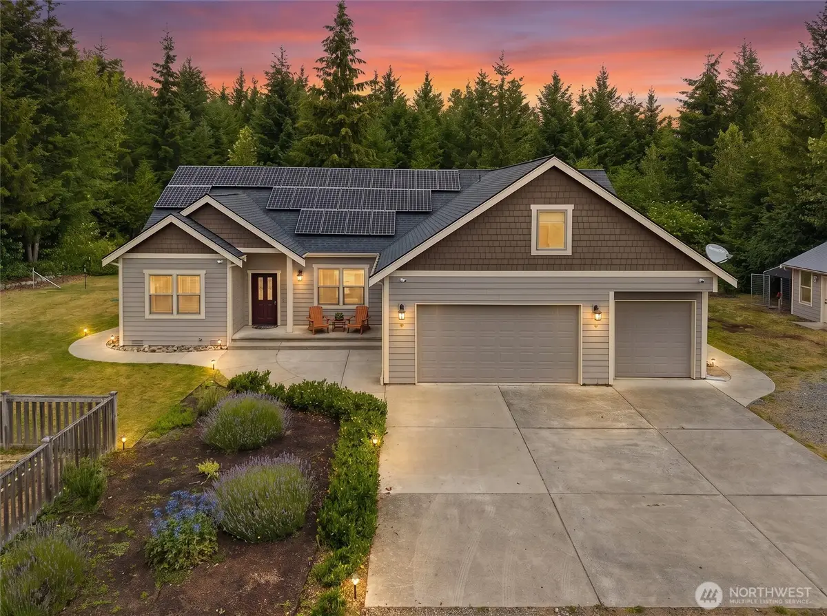 19724 144th Lane Se, Yelm, WA 98597 - #1