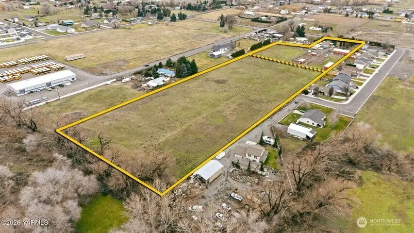 7703 Ahtanum Road, Yakima, WA 98903 - #3