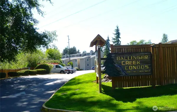 19853 25th Avenue Ne #317, Shoreline, WA 98155