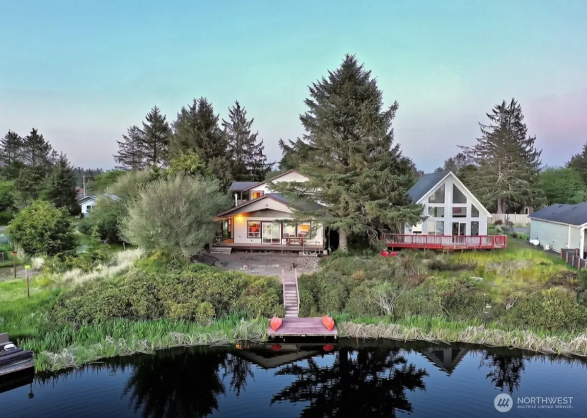 137 N Razor Clam Drive Sw, Ocean Shores, WA 98569 - #1