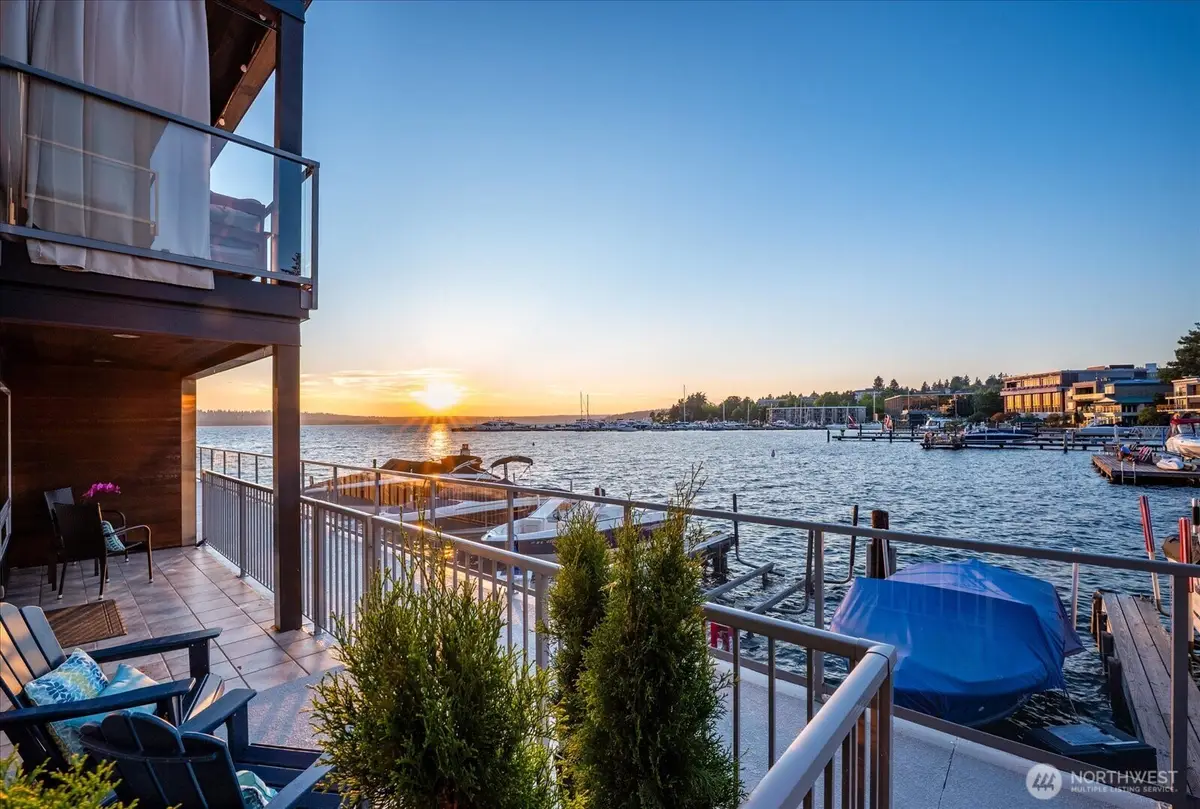 515 Lake Street S #102, Kirkland, WA 98033 - #1