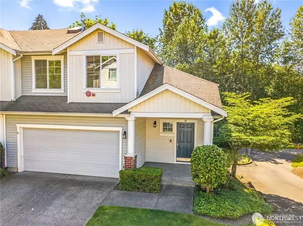 5007 Lake Place S #D27, Renton, WA 98055