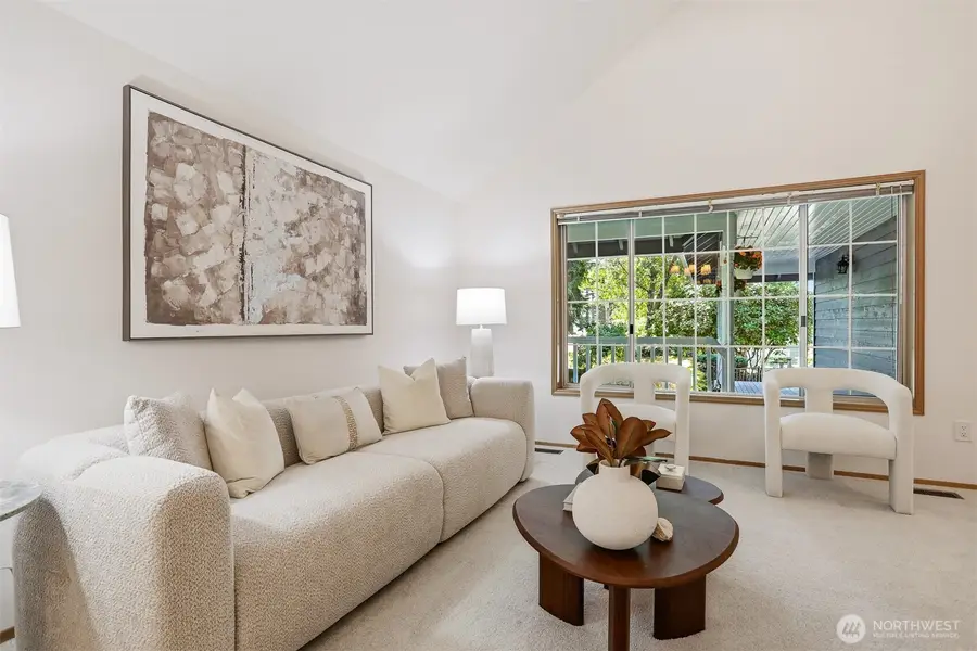 11540 Palatine Avenue N, Seattle, WA 98133 - #3