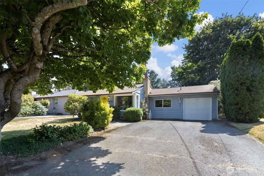 18042 10th Avenue Ne, Shoreline, WA 98155 - #2