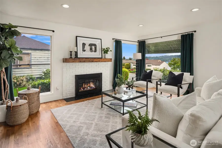 10945 Forest Avenue S, Seattle, WA 98178 - #3