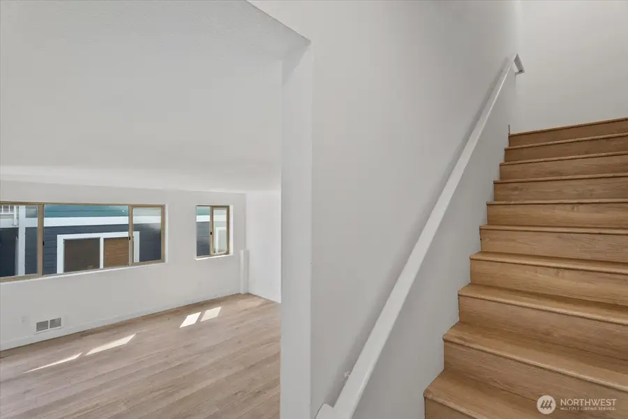 216 Broadway #3, Tacoma, WA 98402 - #2