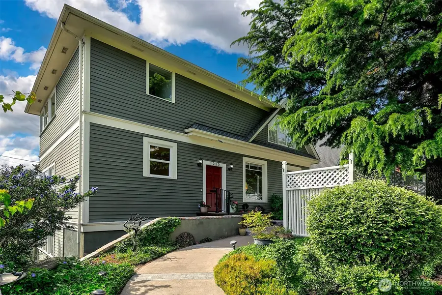 1225 9th Avenue W, Seattle, WA 98119 - #2