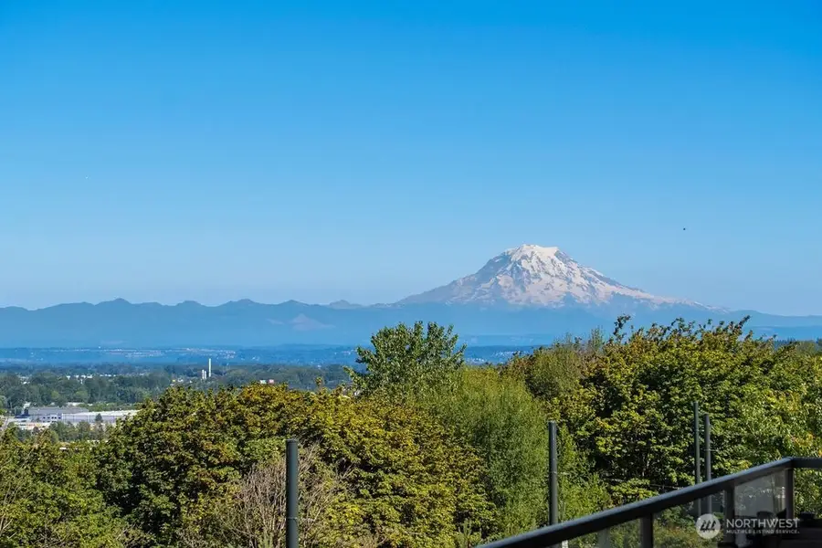 207 Broadway #200, Tacoma, WA 98402 - #3
