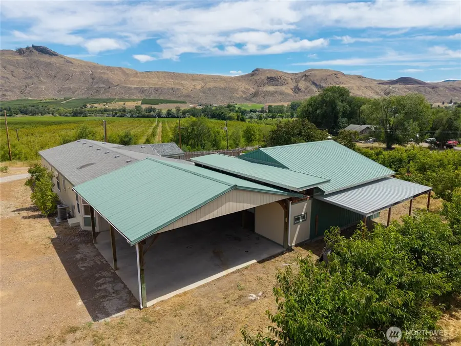 1037 Highway 7, Tonasket, WA 98855 - #3