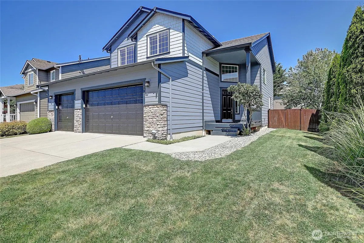 6915 282nd Place Nw, Stanwood, WA 98292 - #1