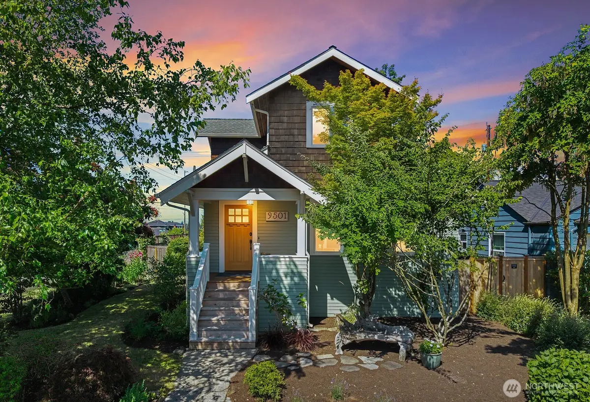 9501 Dayton Avenue N, Seattle, WA 98103 - #1