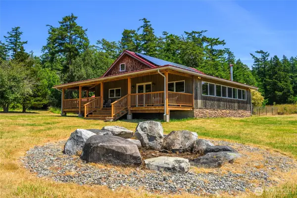 44 Lopez Way, Decatur Island, WA 98221