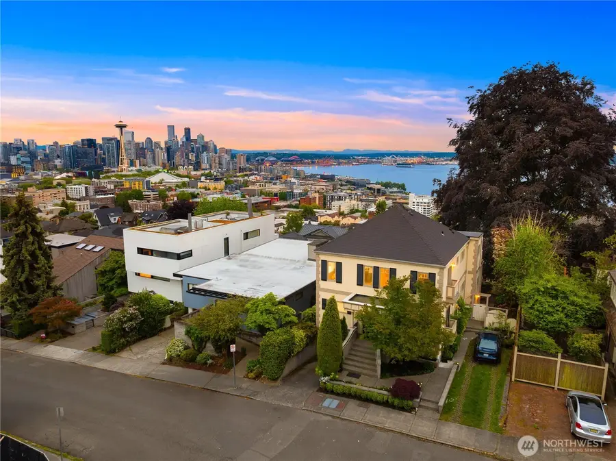 525 W Prospect Street #A, Seattle, WA 98119 - #2