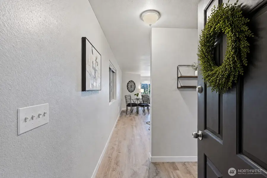 12543 NE 23rd Place #D1, Bellevue, WA 98005 - #3
