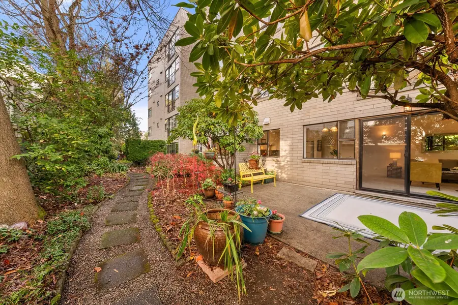 912 3rd Avenue W #101, Seattle, WA 98119 - #2