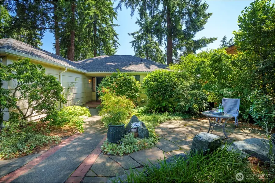 6626 57th Avenue Ne, Seattle, WA 98115 - #2