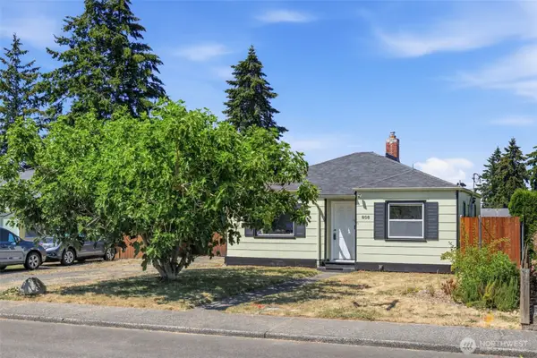 808 S Hawthorne Street, Tacoma, WA 98465