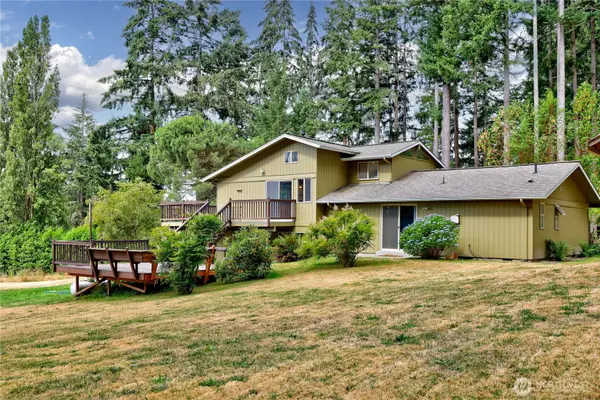 7750 NE Bergman Road, Bainbridge Island, WA 98110