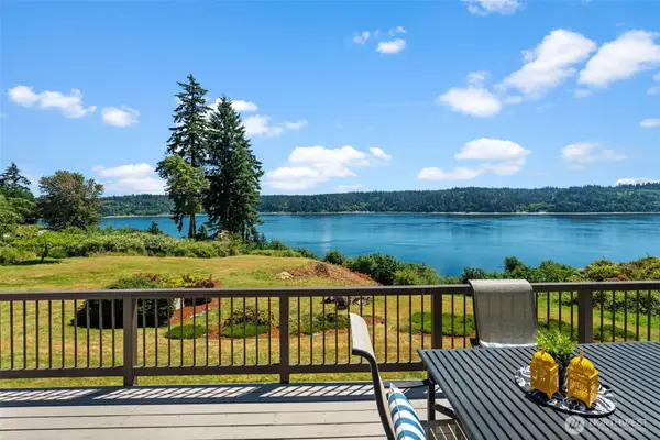 12715 Hallstrom Drive Nw, Gig Harbor, WA 98332