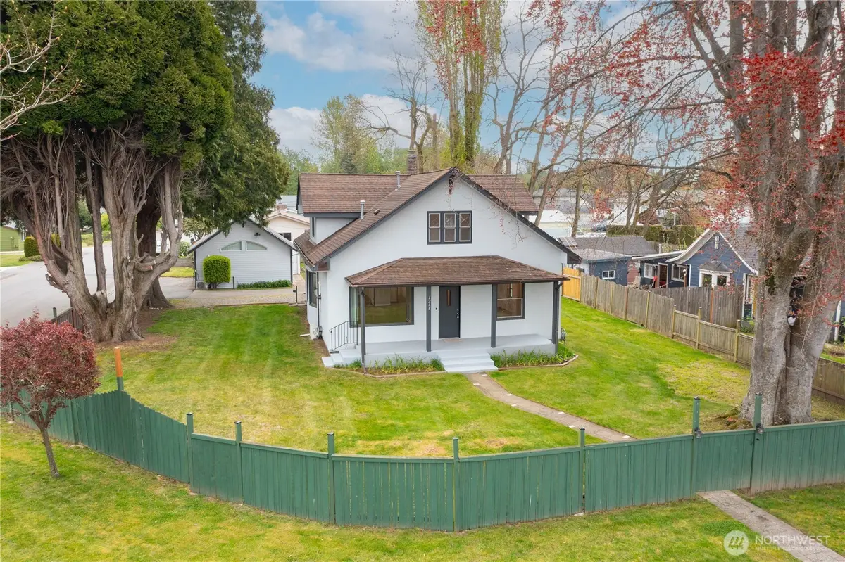 1218 Mitchell Ave, Blaine, WA 98230 - #1