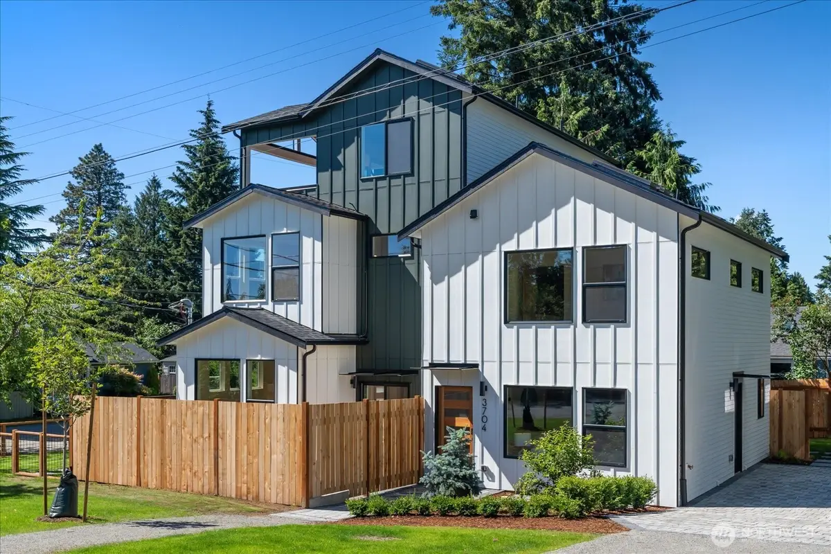3704 NE 137th Street, Seattle, WA 98125 - #1