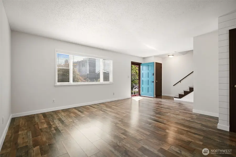 100 N 56th Avenue #100, Yakima, WA 98908 - #3