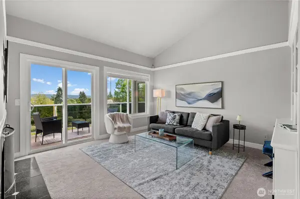 7024 155th Place Place Ne #7024, Redmond, WA 98052