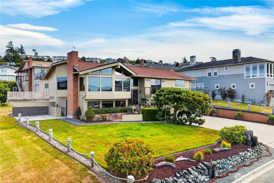 5008 Dundee Drive, Anacortes, WA 98221 - #2