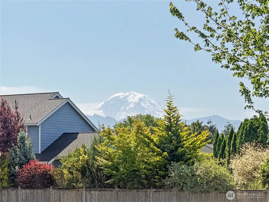 3284 Meadow Park Avenue, Enumclaw, WA 98022 - #2