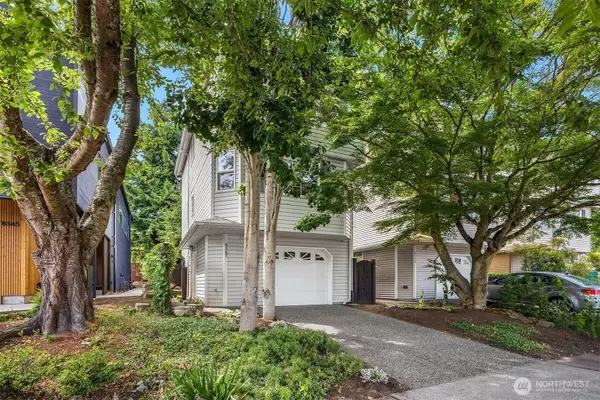 8347 9th Avenue Nw, Seattle, WA 98117