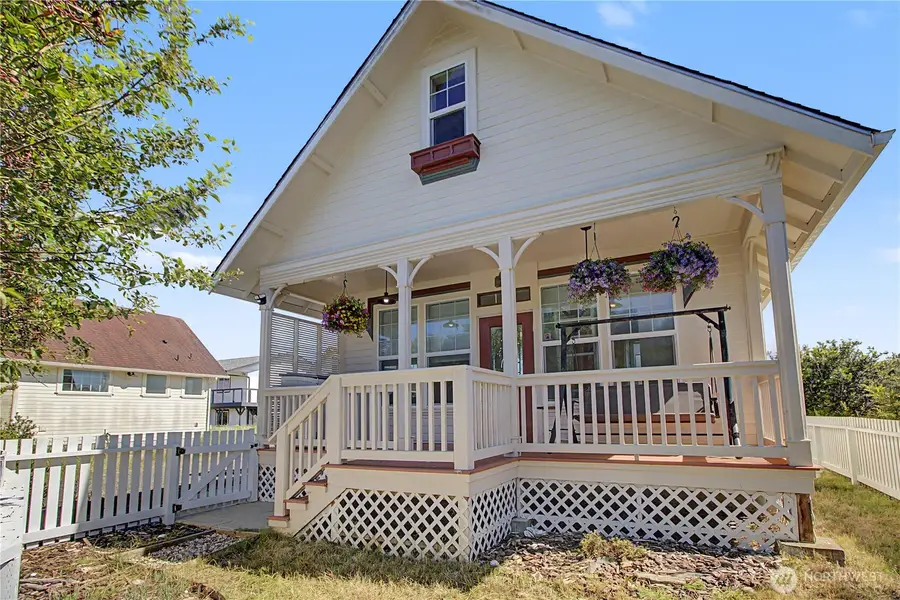 493 Ocean Spray St Sw #A, Ocean Shores, WA 98569 - #2