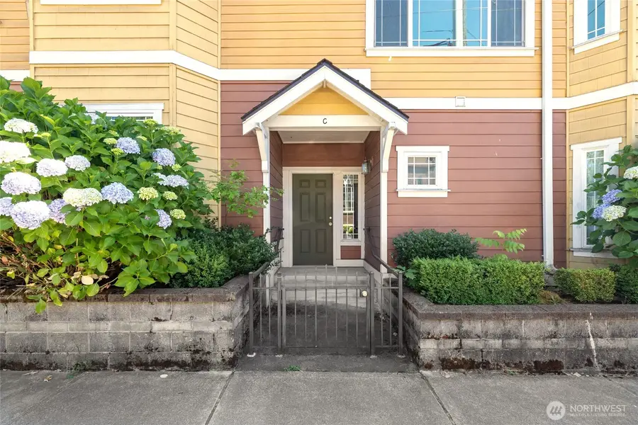 906 6th Avenue #C, Tacoma, WA 98405 - #2