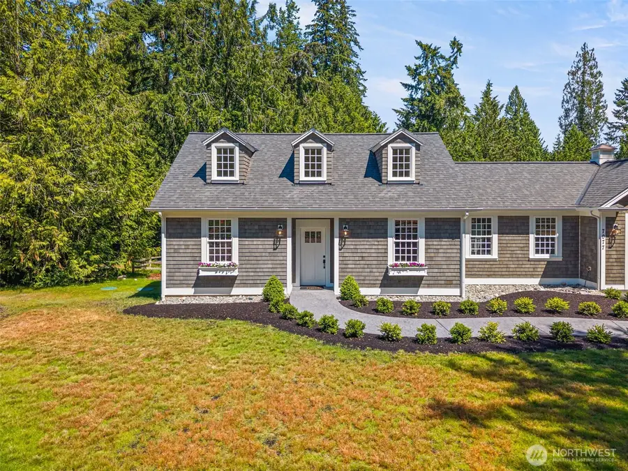 7077 NE Ridge Lane #B, Bainbridge Island, WA 98110 - #3
